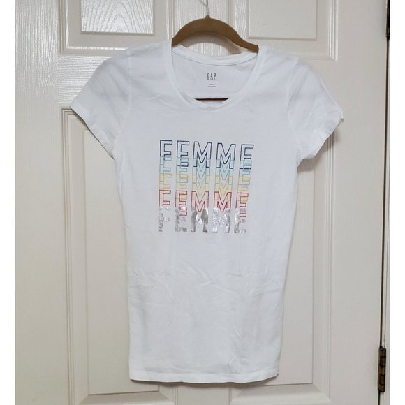GAP Tops - GAP Women's White M SS T-Shirt FEMME 54023